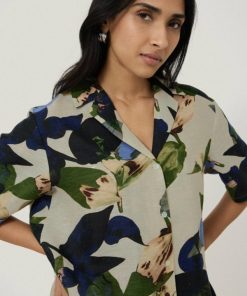 Hannahclow.shop016fa2c7b3 3