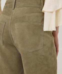 Hannahclow.shop0729f92ea8 5