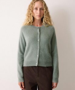 Hannahclow.shop0736ddb1fa 1