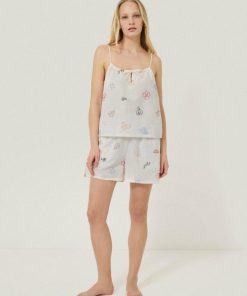 Hannahclow.shop07ea35d75e 1