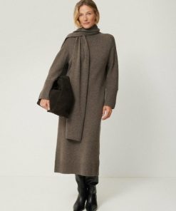 Hannahclow.shop13db489d99 1