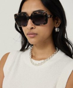 Hannahclow.shop158597c4f4 2