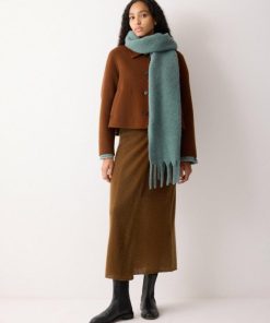 Hannahclow.shop18037a2c74 2