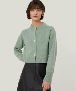 Hannahclow.shop1d9bc6a0fe 1