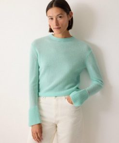 Hannahclow.shop1f20fd3cf7 1