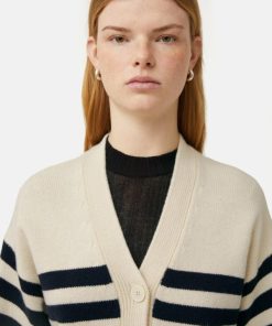 Hannahclow.shop22325b32ed 3