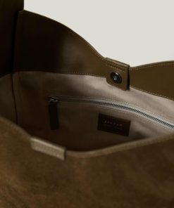 Hannahclow.shop243d3d853a 2