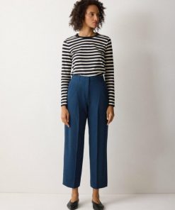 Hannahclow.shop2610f87b83 4