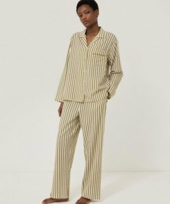 Hannahclow.shop2651246437 1