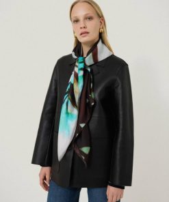 Hannahclow.shop2694b42769 2