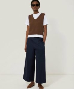 Hannahclow.shop28085d41bd 1