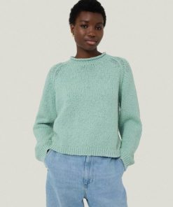 Hannahclow.shop28c4a99109 1