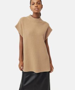 Hannahclow.shop2c08c83095 1