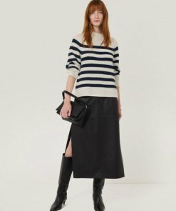 Hannahclow.shop30569f5dc8 2