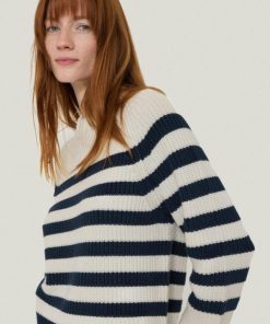 Hannahclow.shop30569f5dc8 5