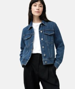 Hannahclow.shop32543feeca 1