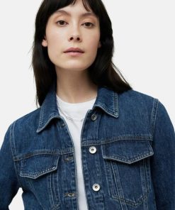 Hannahclow.shop32543feeca 2