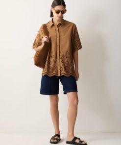 Hannahclow.shop46b3a538c9 1