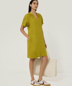 Hannahclow.shop4868b7ff25 5