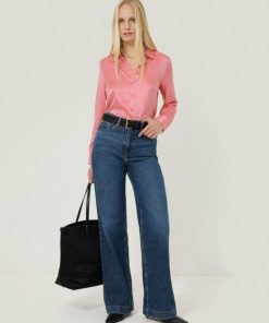 Hannahclow.shop4b134f7432 4