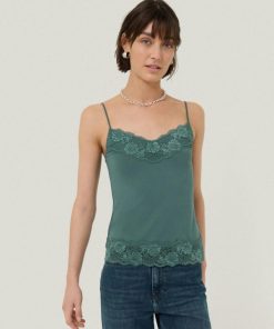 Hannahclow.shop4d3c5e66c2 2