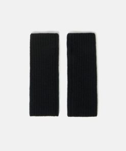 Hannahclow.shop501c91a943 1