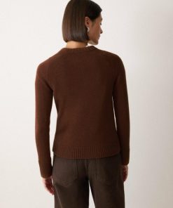 Hannahclow.shop52de006081 4