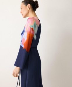 Hannahclow.shop5348f9611b 3