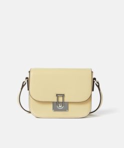 Hannahclow.shop57729623cb 1