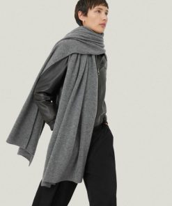 Hannahclow.shop592c7388d3 1