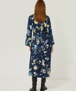 Hannahclow.shop5a0a35dcc9 4