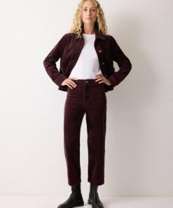 Hannahclow.shop5cf92638c2 1