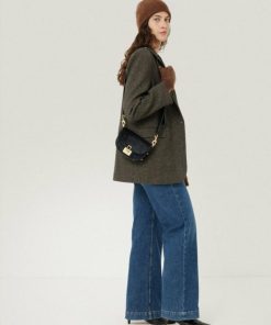 Hannahclow.shop5d16166ac6 4