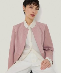 Hannahclow.shop5e3bd50b21 1