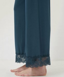 Hannahclow.shop5ee81a123b 2