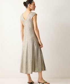 Hannahclow.shop63aded3640 5