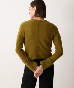 Hannahclow.shop695a41dbcd 4