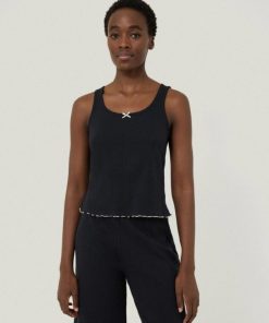 Hannahclow.shop6ab88d5d2d 1