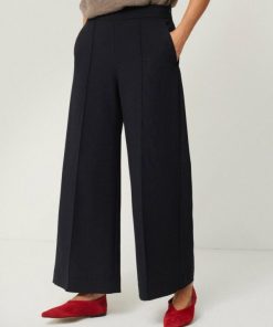 Hannahclow.shop6ac59b138a 1