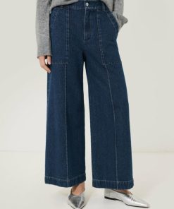 Hannahclow.shop6b455d7882 1