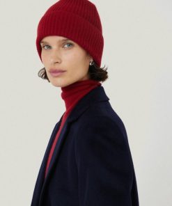 Hannahclow.shop6eaba15c4f 1