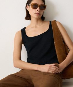 Hannahclow.shop6f63d4078b 1