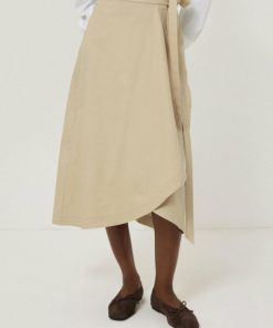 Hannahclow.shop6fd2823544 1