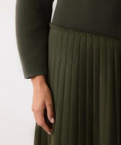 Hannahclow.shop74a6b422c2 4