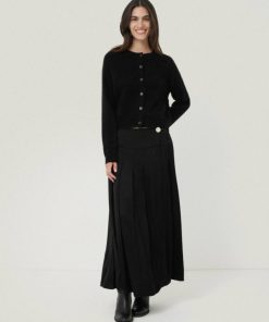 Hannahclow.shop828fd23a76 3