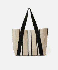 Hannahclow.shop82eaa5201c 1