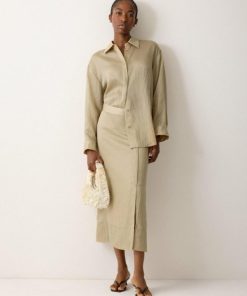 Hannahclow.shop833775aba7 1