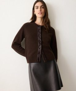 Hannahclow.shop84d2013998 1