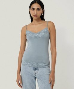 Hannahclow.shop8655ab95f3 1