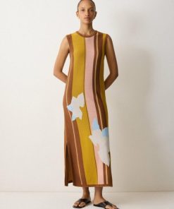 Hannahclow.shop8a53c5e98c 3